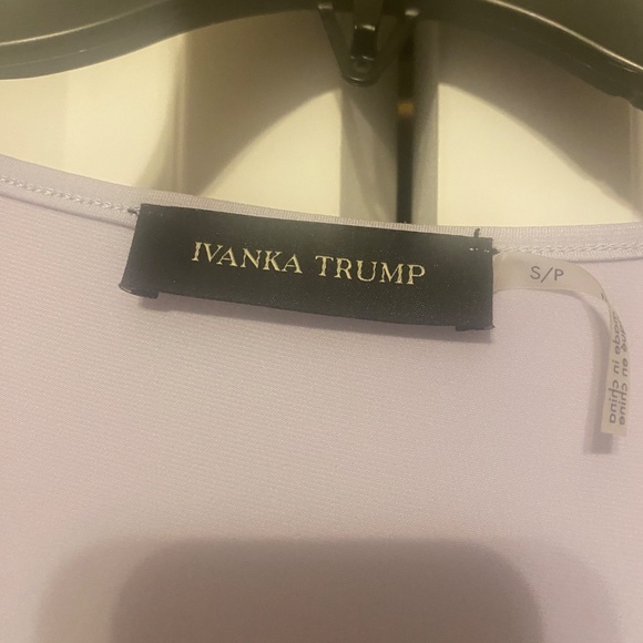 IVANKA TRUMP lavender  Cold Shoulder Short Tie Sleeve Tunic Top S/M Loose Fit - Picture 3 of 16